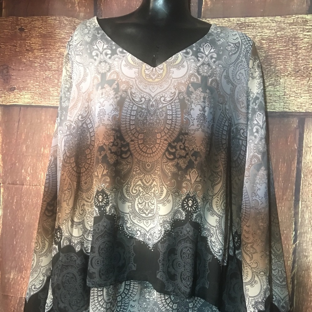 One World Womans Size 1X Shirt Blouse A10
